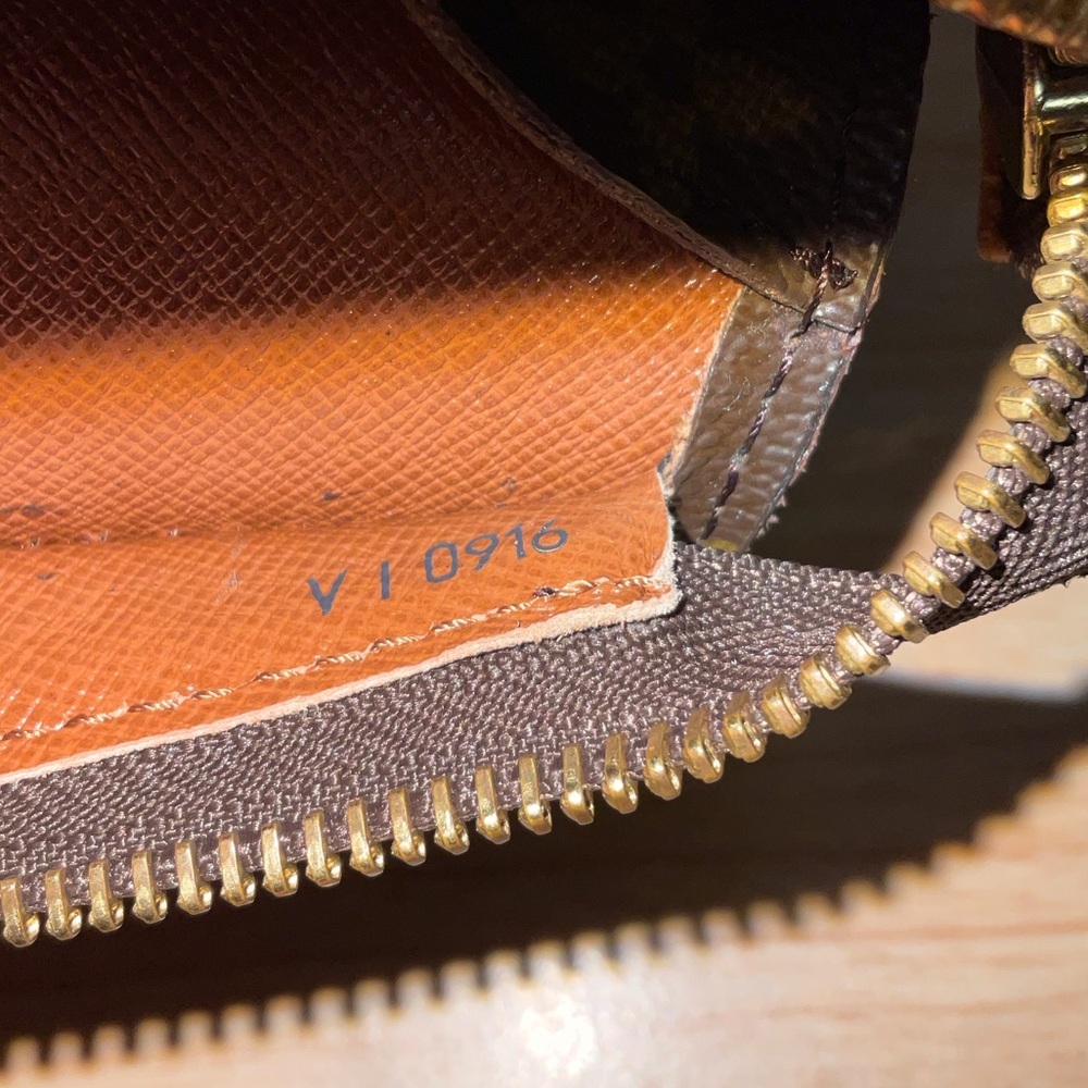 ✅ AUTHENTIC LARGE BAG LOUIS VUITTON+GIVEAWAY Shawl/scarf - Picture 7 of 11